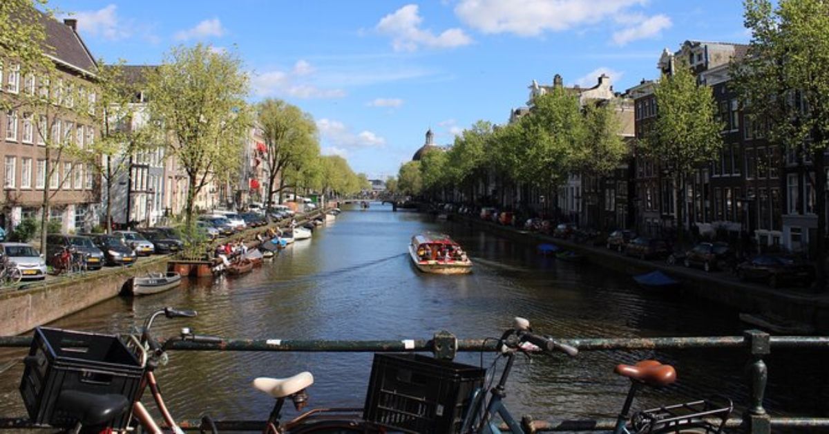 Amsterdam Layover Tour